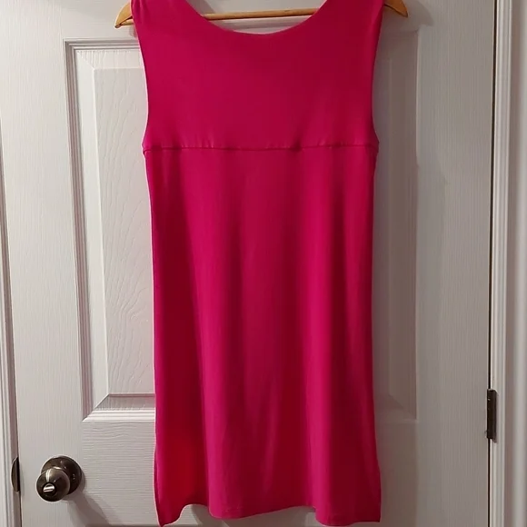 Joseph Ribkoff Sleeveless Top with Zip Detail on Both Sides Square Neckline. - Picture 5 of 6